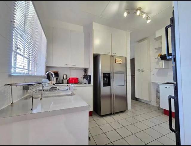 3 BEDROOM HOUSE FOR SALE IN CHRISVILLE